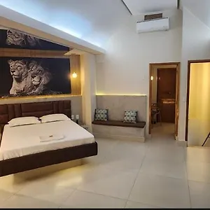 Hotel del amor Fiesta, Brasilia